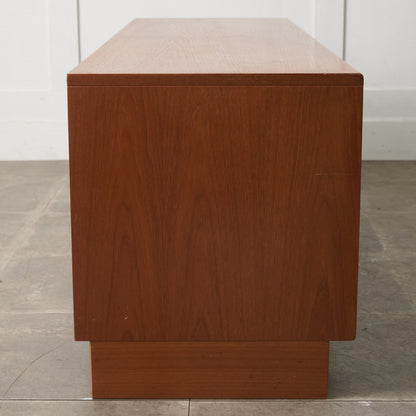 Fresco ヴィンテージ サイドボード