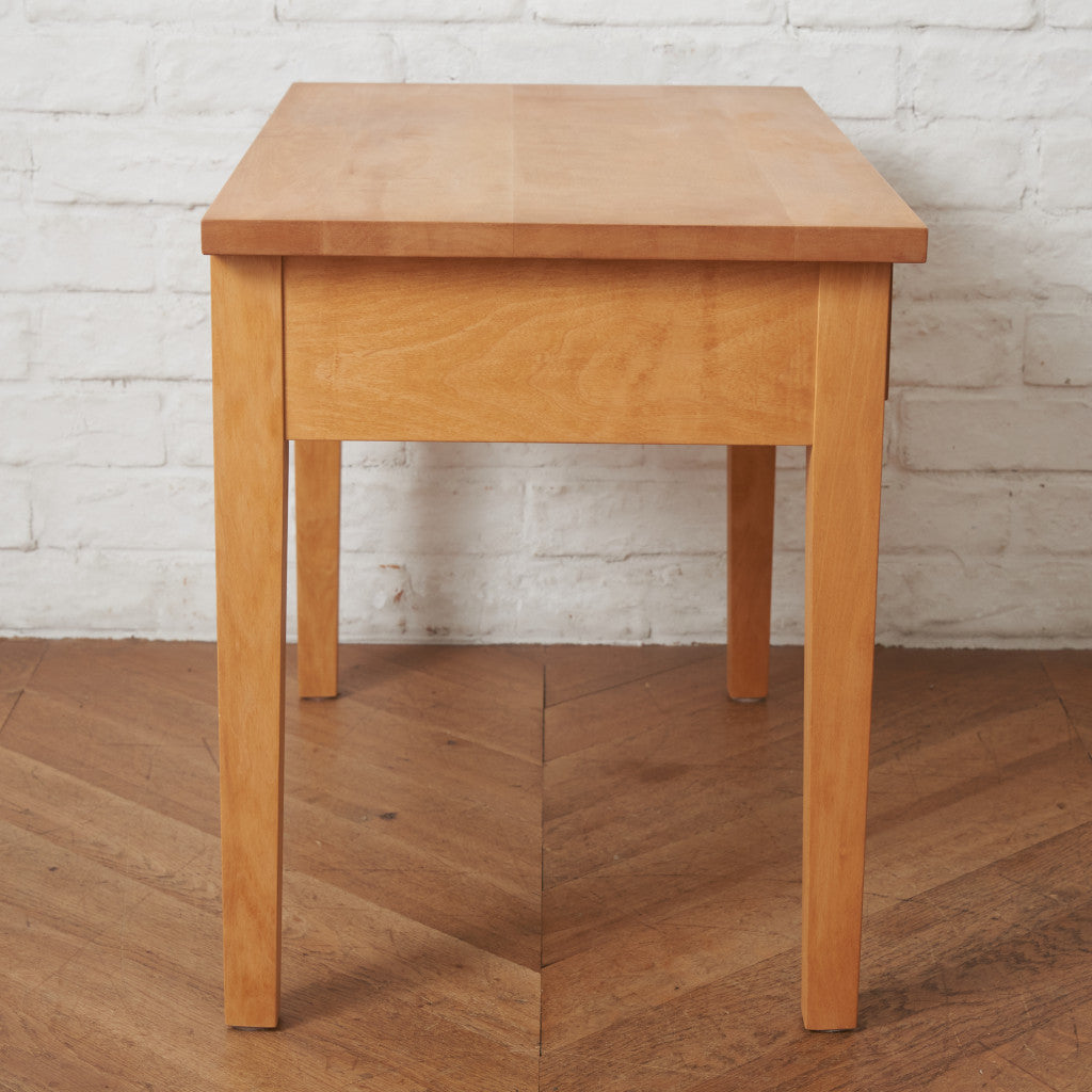 サイドテーブル