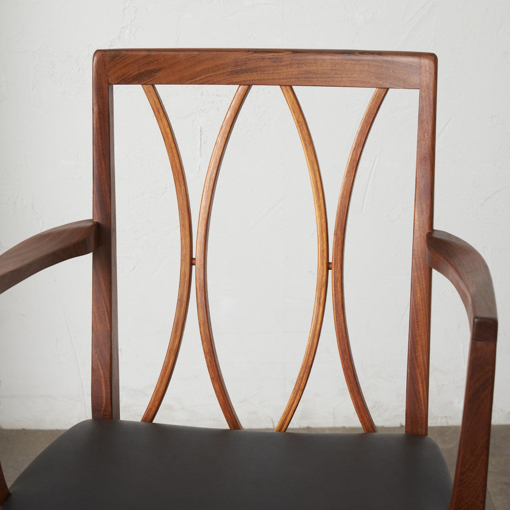 Fresco X-BACK カーブバックアームチェア / 張替済