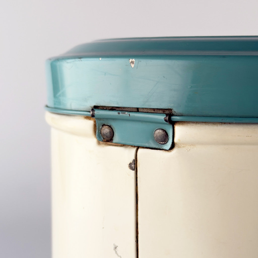 英国ヴィンテージ FLOUR 缶