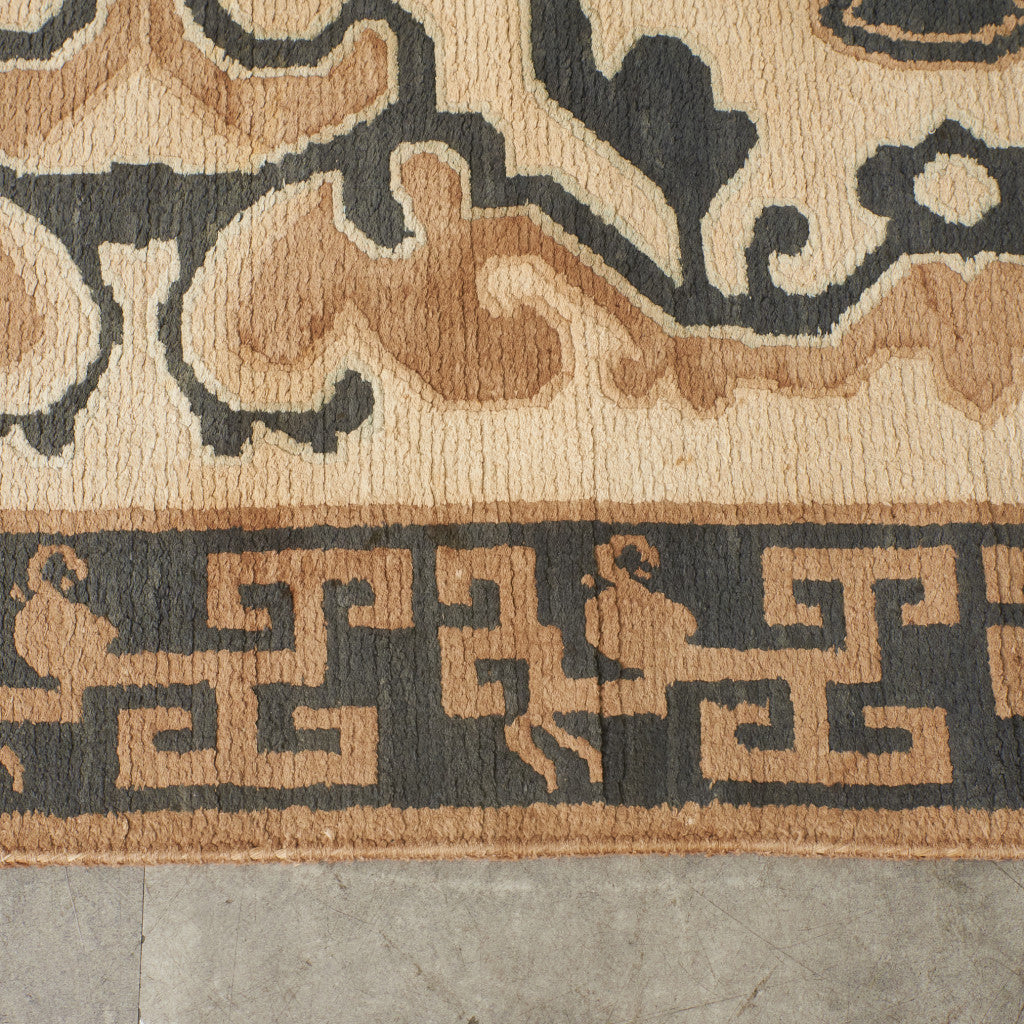 十字唐草 手織り 絨毯