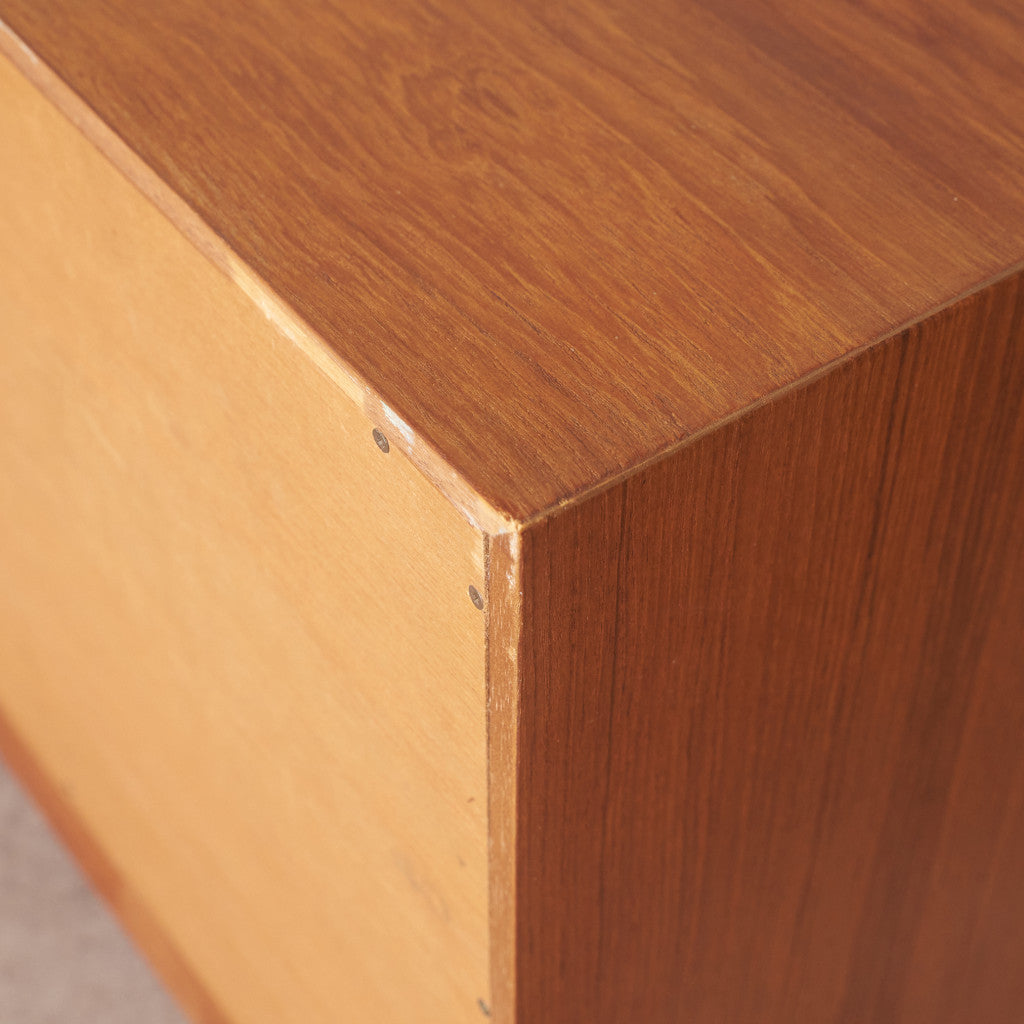 Form FIVE キャビネット