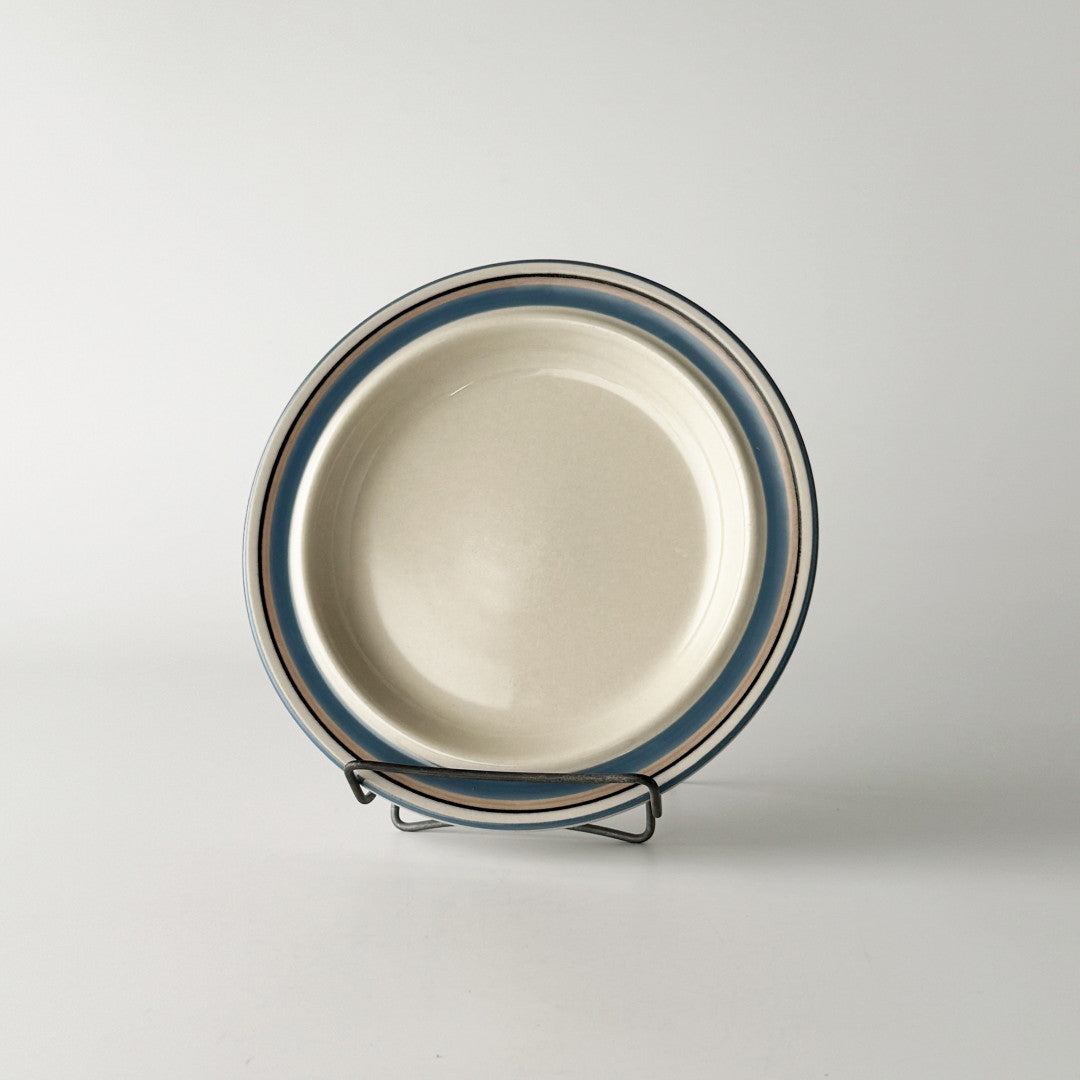 Uhtua ウートゥア ケーキプレート