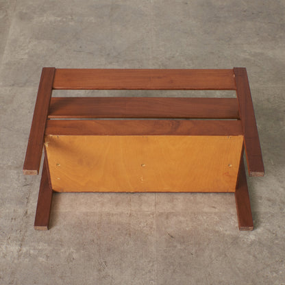 ヴィンテージ マガジンラック