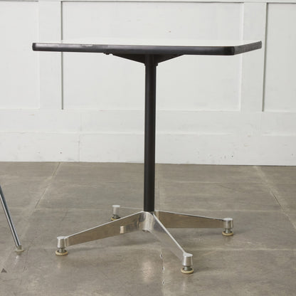 イームズ コントラクトベース テーブル