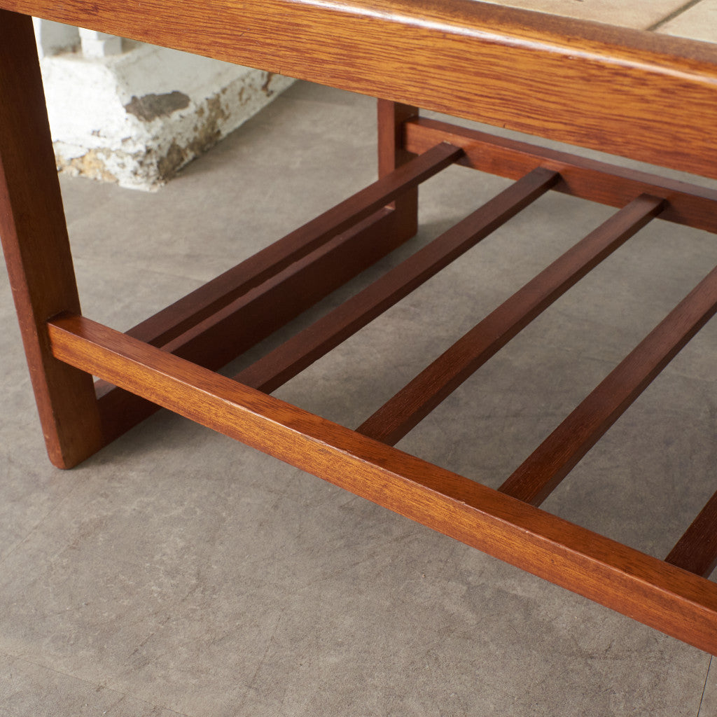 ヴィンテージ タイルトップ コーヒーテーブル