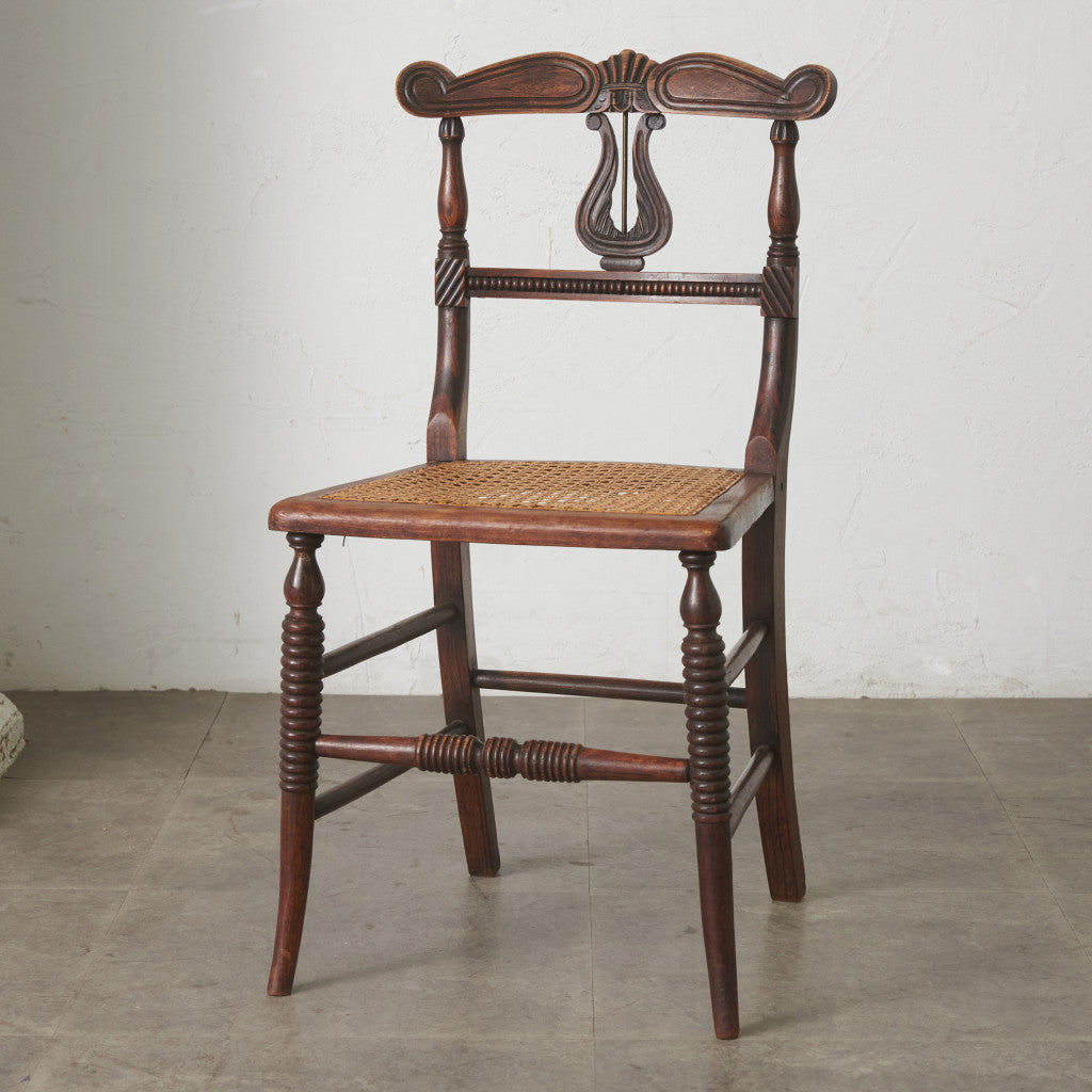 英国製 アンティーク バーチ材 ダイニングチェア 英国アンティーク リージェンシー様式 籐張りダイニングチェア – rocca