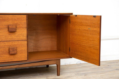 G-PLAN Danish サイドボード