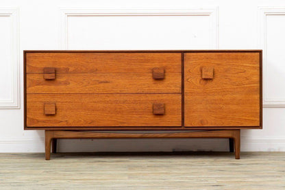 G-PLAN Danish サイドボード