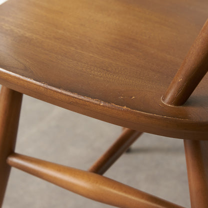 ヴィンテージ クエーカーチェア / ラウンドゴールドラベル