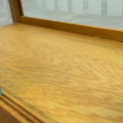 キャスター付きショーケース