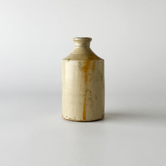 英国アンティーク ボトル