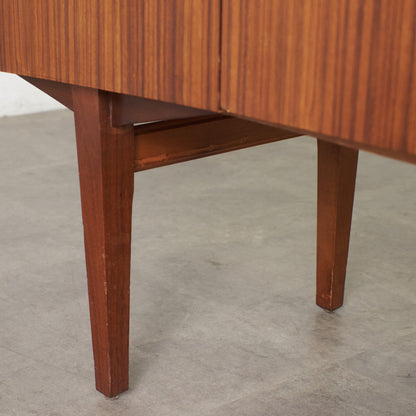 英国ヴィンテージ サイドボード