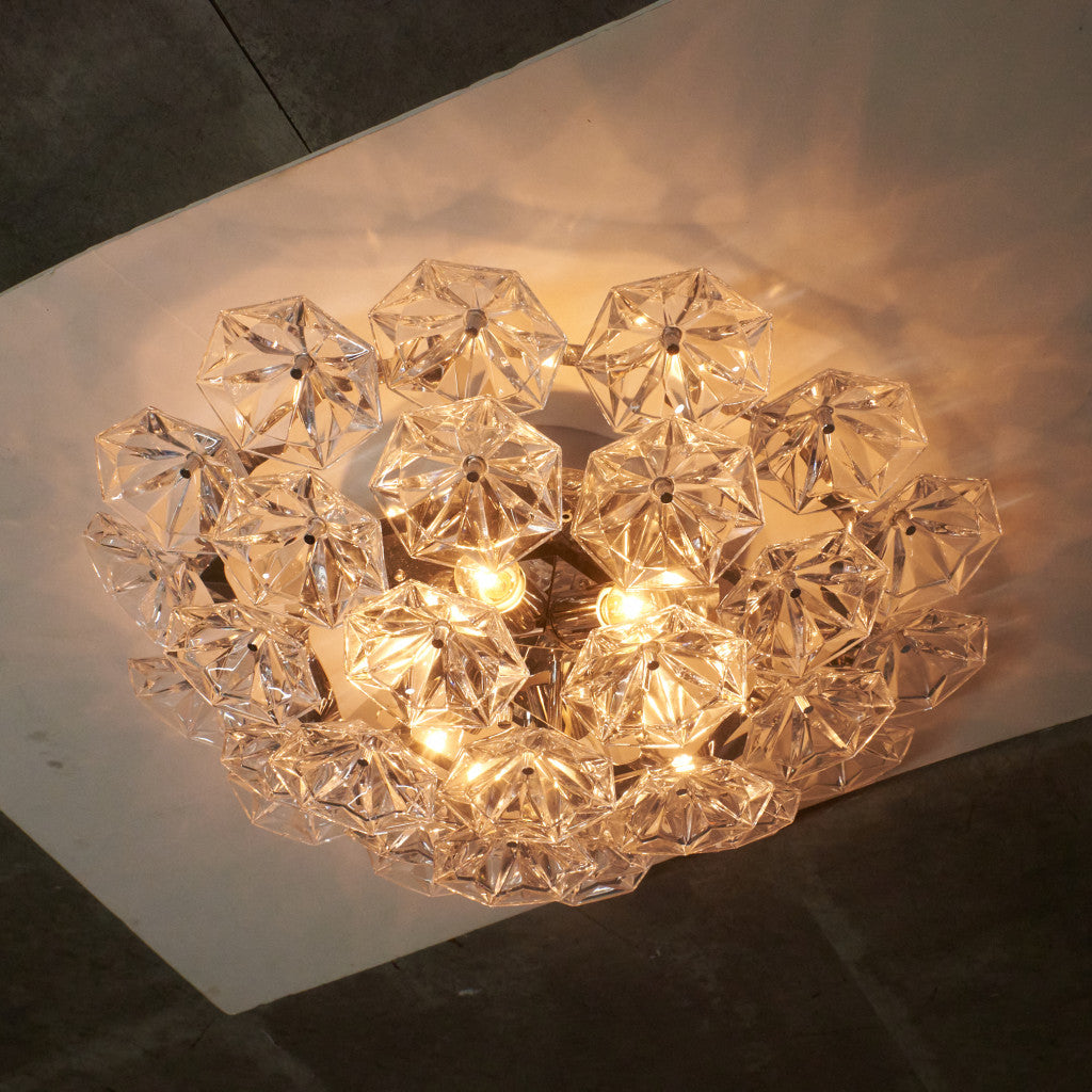 SNOW CRYSTAL シャンデリア