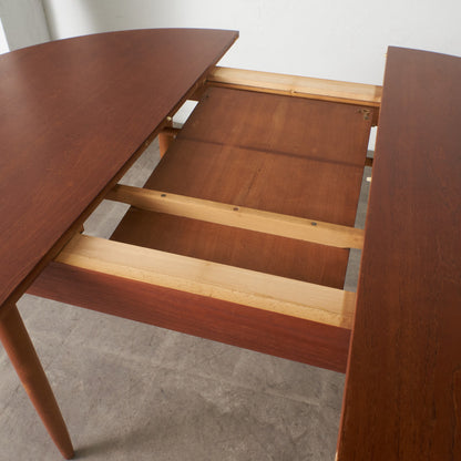 英国ヴィンテージ ラウンドダイニングテーブル