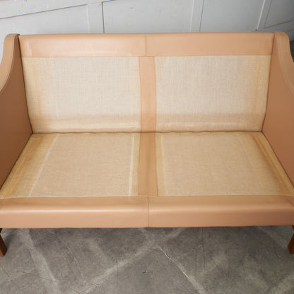 ETON 本革張り 2人掛けソファ