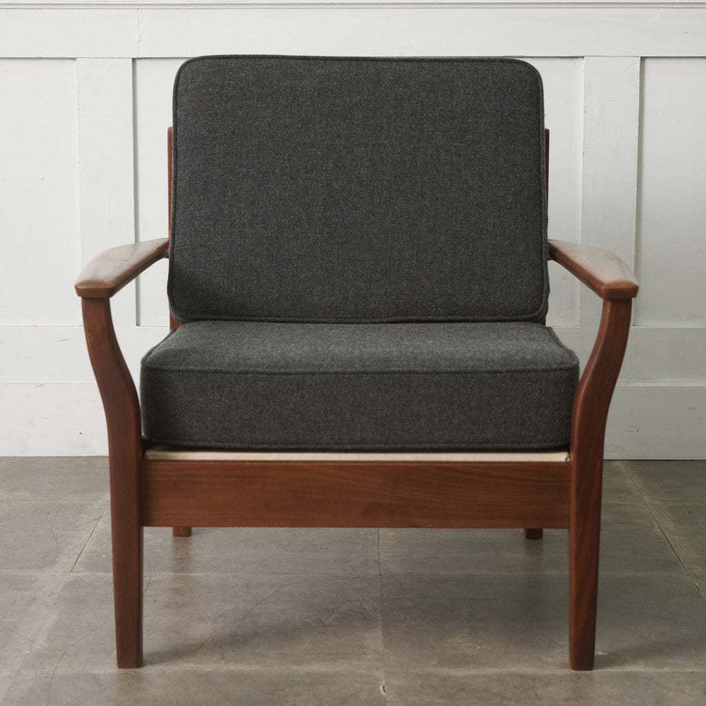 イギリスヴィンテージ アームチェア / 張替済