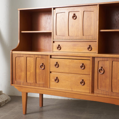 ヴィンテージ ハイサイドボード