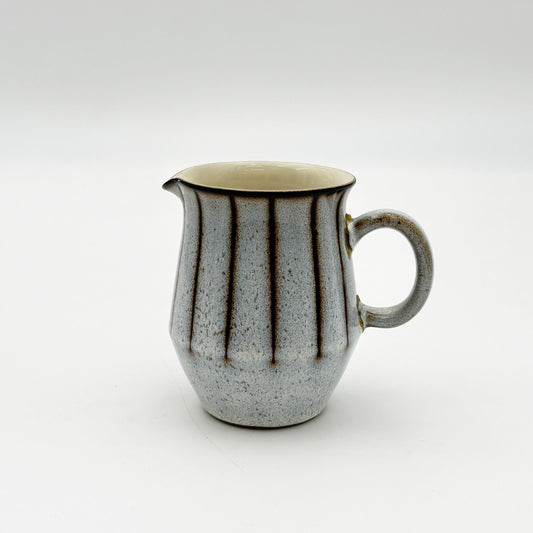 Studio スタジオ ミルクジャグ