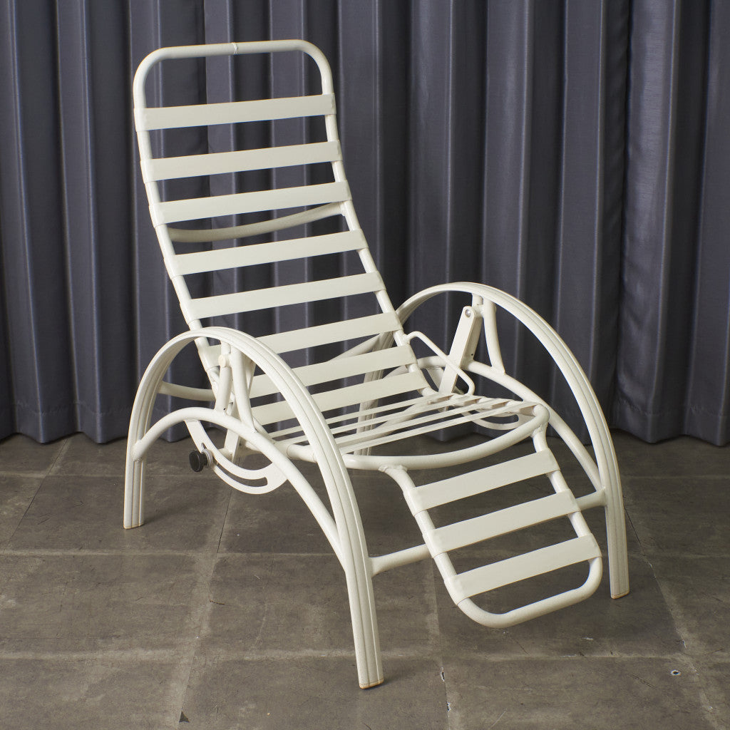 リクライニングチェア