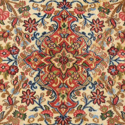 イラン産 ウール製 絨毯