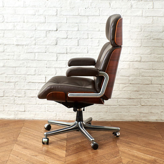 82 パサールチェア