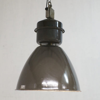 チェコスロバキア製 インダストリアル ペンダントライト