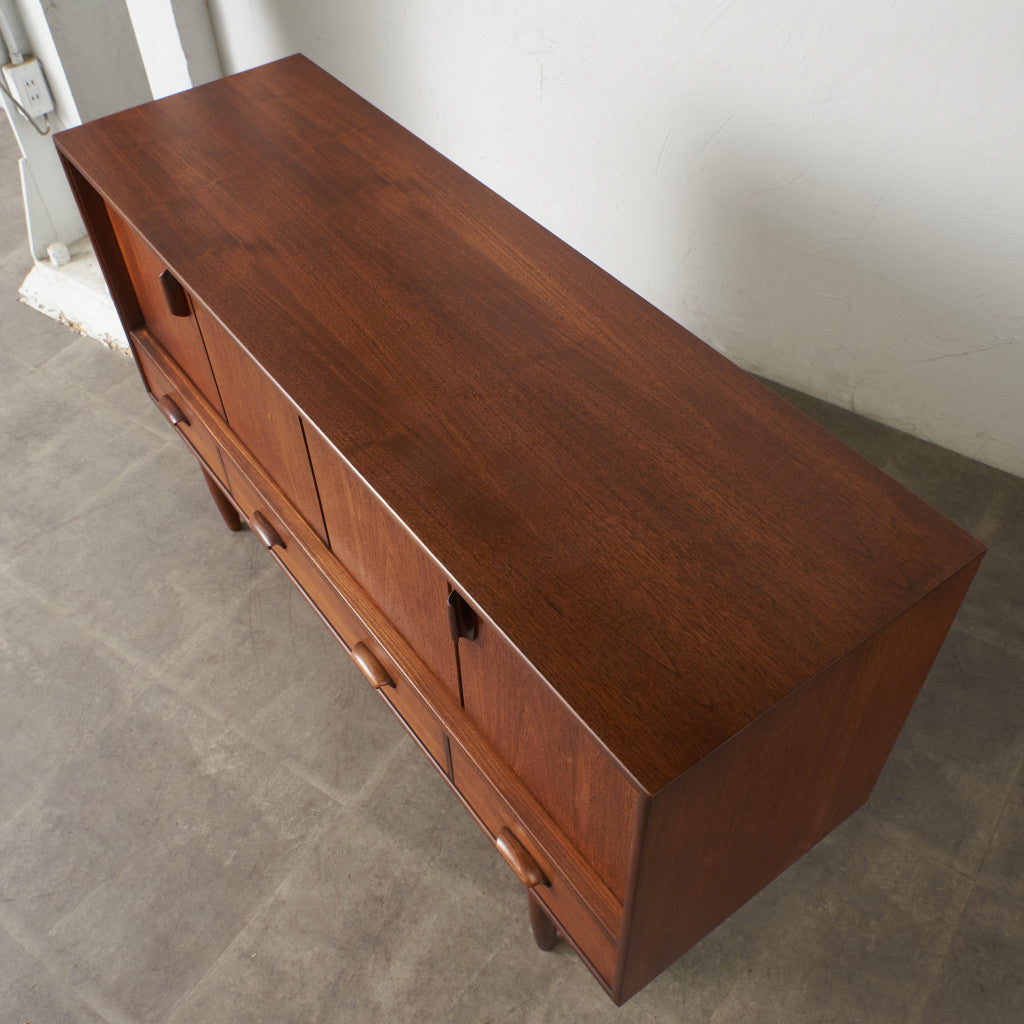 Brasilia サイドボード (4057)