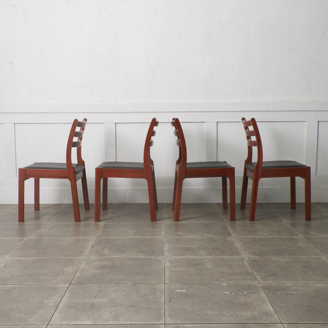 BRASILEIRA ダイニングチェア 4脚セット/ 張替済