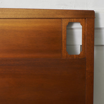 TRIUNE ヘッドボード / シングル