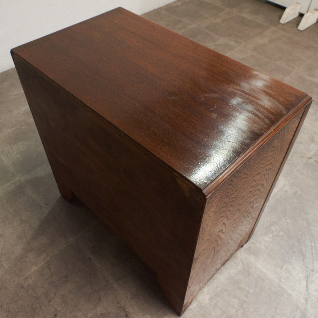 英国クラシック 3段チェスト