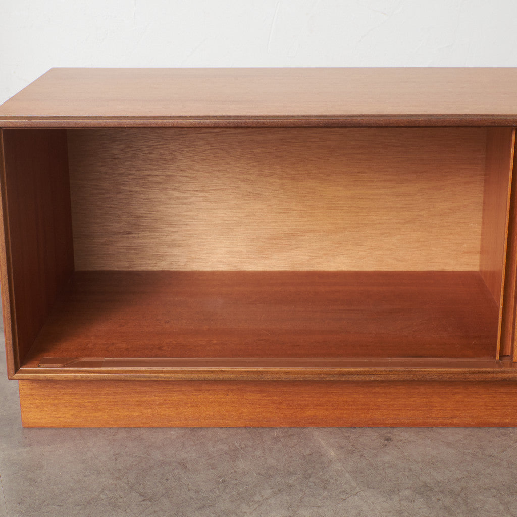 Form FIVE サイドボード