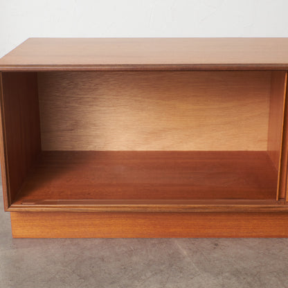 Form FIVE サイドボード