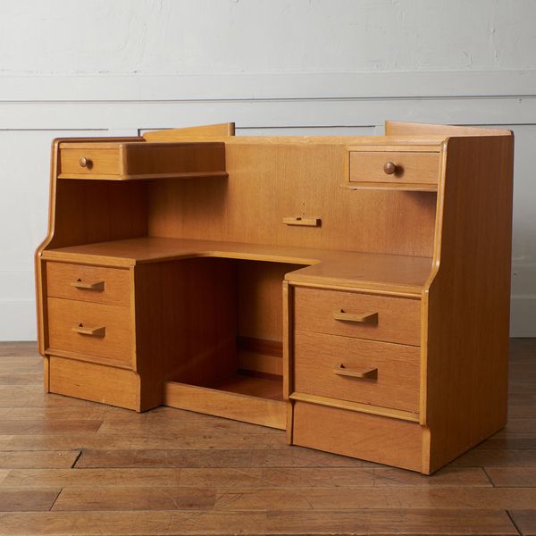 Brandon ドレッシングテーブル