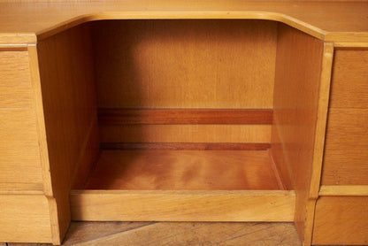 Brandon ドレッシングテーブル