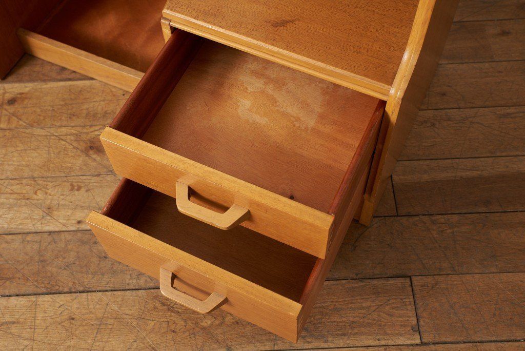 Brandon ドレッシングテーブル