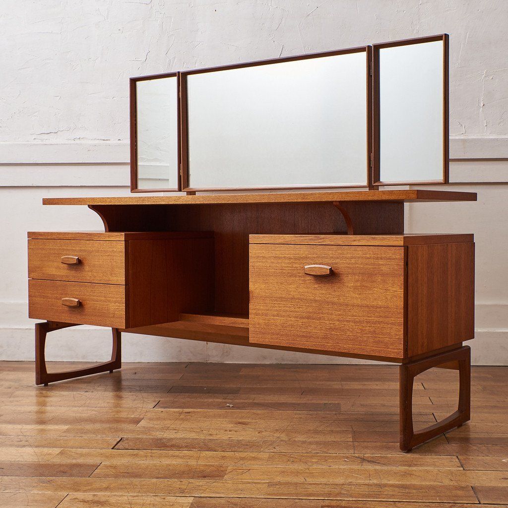 Quadrille トリプルミラー ドレッシングテーブル (1995)