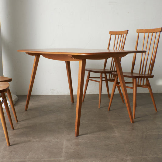 プランクテーブル 382