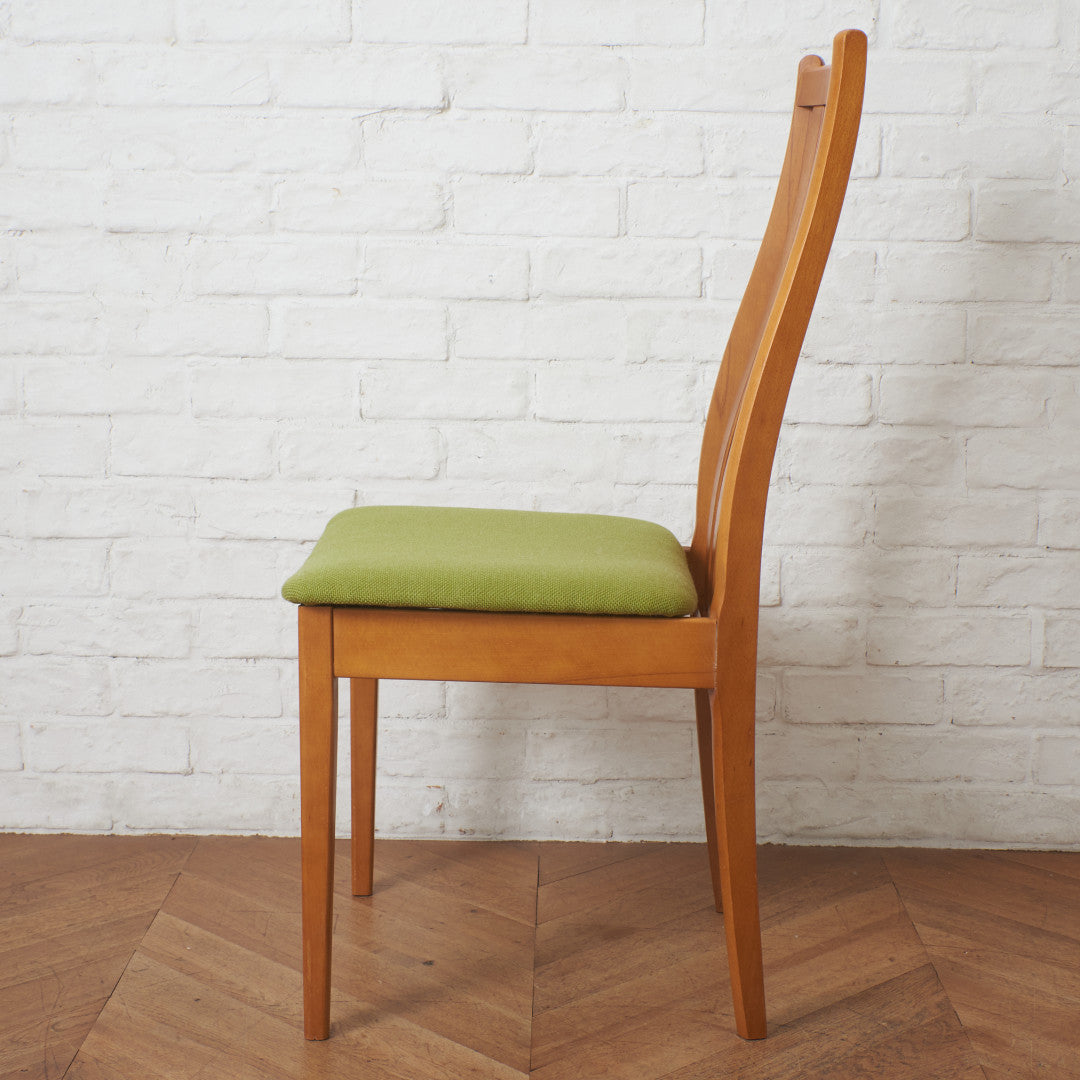 イギリスヴィンテージ チークダイニングチェア アイボリー 座面張替済 北欧家具 英国ヴィンテージ ダイニングチェア / 張替済 – rocca rocca