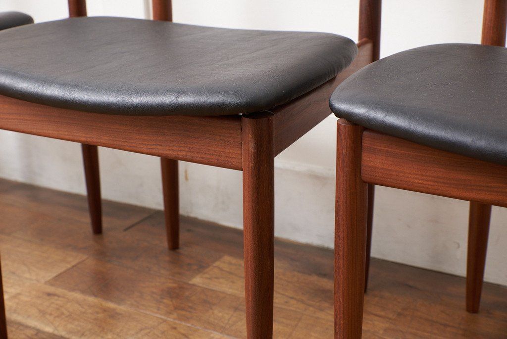 Danish ハンドルバックチェア4脚セット / 張替品