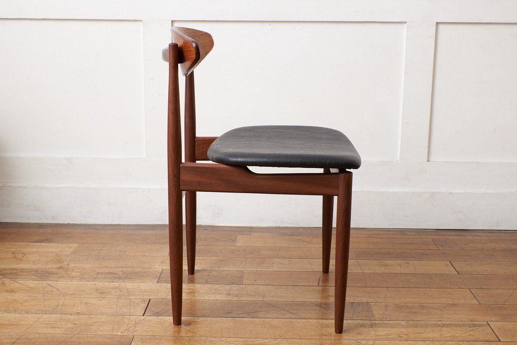 Danish ハンドルバックチェア4脚セット / 張替品