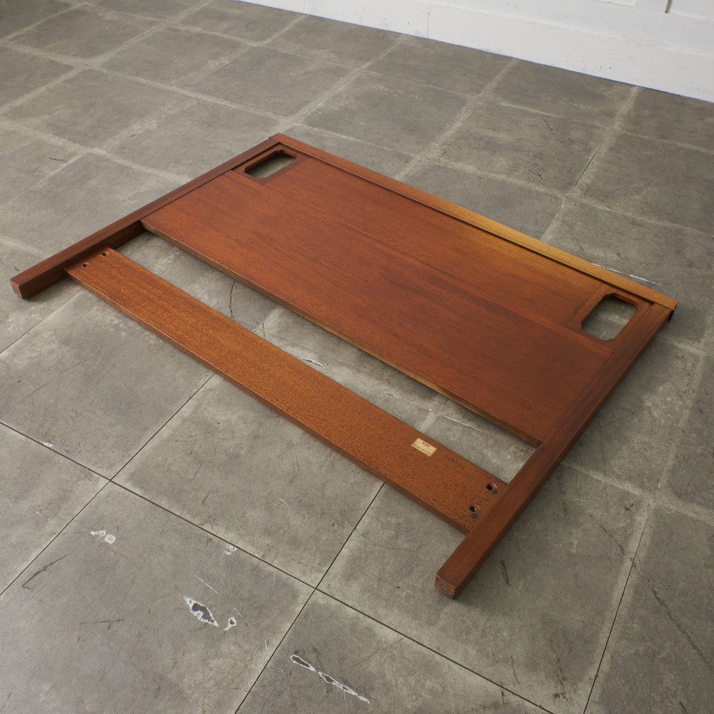 TRIUNE ヘッドボード / セミダブル