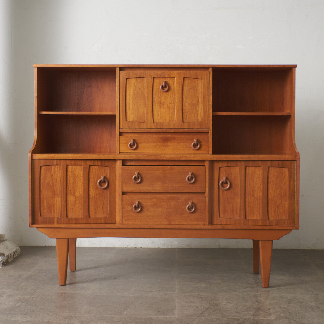 ヴィンテージ ハイサイドボード