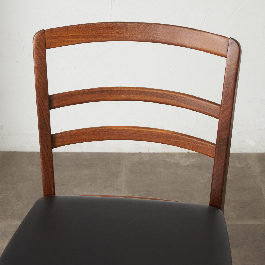 ラダーバックチェア / 張替済