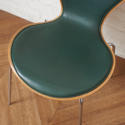 セブンチェア / フロントパディング