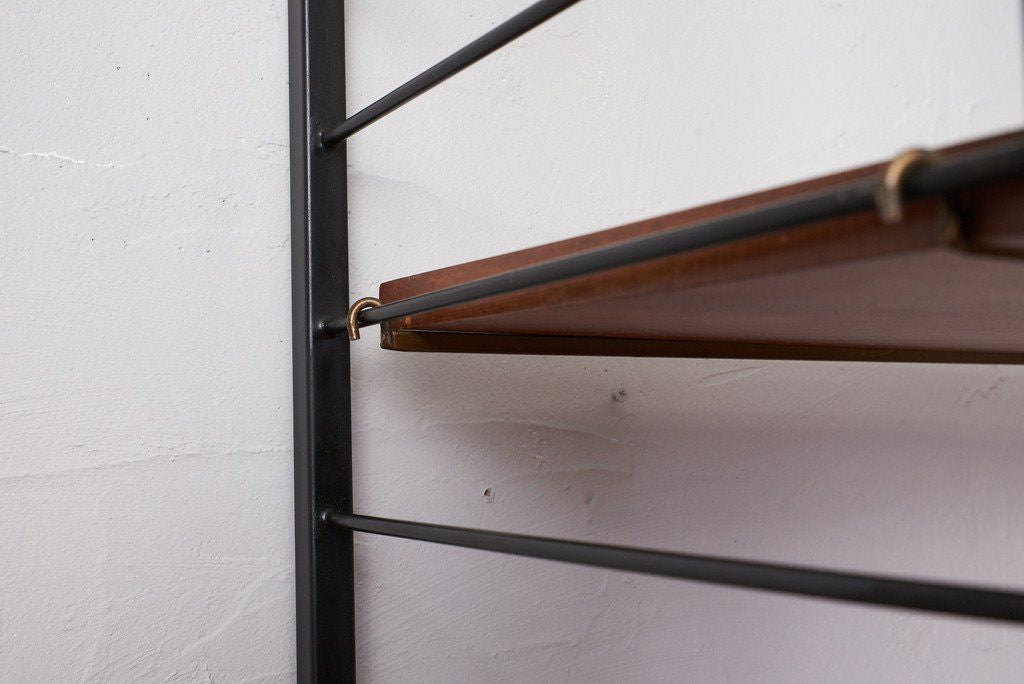 Ladderax ウォールユニット シェルフ｜ステイプルズ Staples ( Staples of Cricklewood )｜ロバート･ヒール robert heal