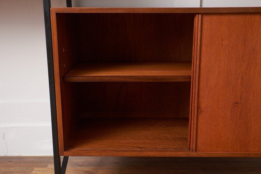 Ladderax ウォールユニット シェルフ｜ステイプルズ Staples ( Staples of Cricklewood )｜ロバート･ヒール robert heal