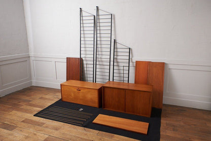 Ladderax ウォールユニット シェルフ｜ステイプルズ Staples ( Staples of Cricklewood )｜ロバート･ヒール robert heal