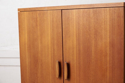 Quadrille ヴィンテージ ワードローブ (1780)