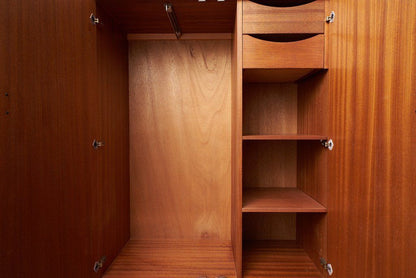 Quadrille ヴィンテージ ワードローブ (1780)